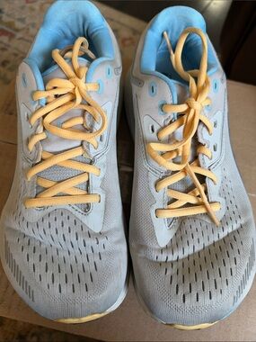 Women’s Grey Altra Sneakers